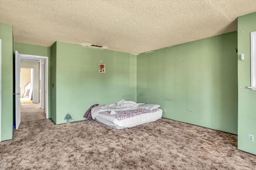 6308 Hillsdale Boulevard Sacramento, CA 95842