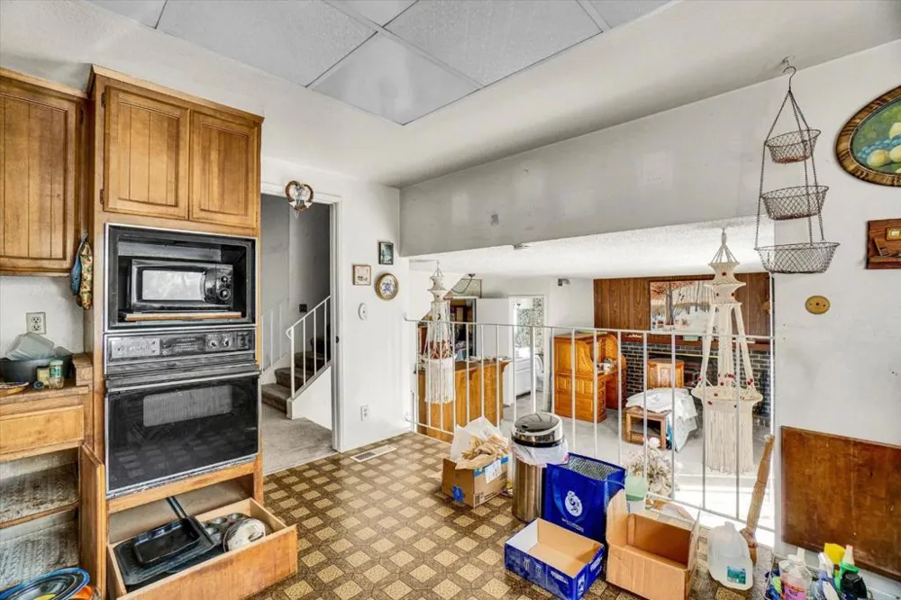6308 Hillsdale Boulevard Sacramento, CA 95842