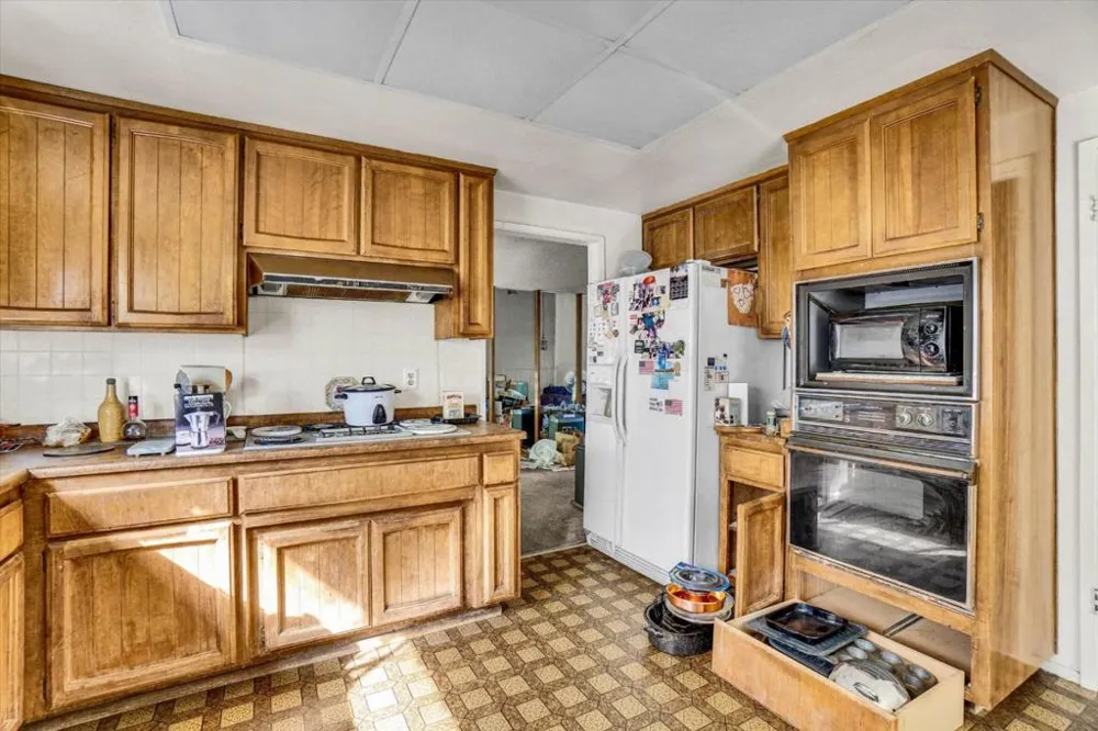 6308 Hillsdale Boulevard Sacramento, CA 95842