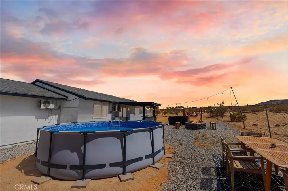 670 Ducor Avenue Landers, CA 92285