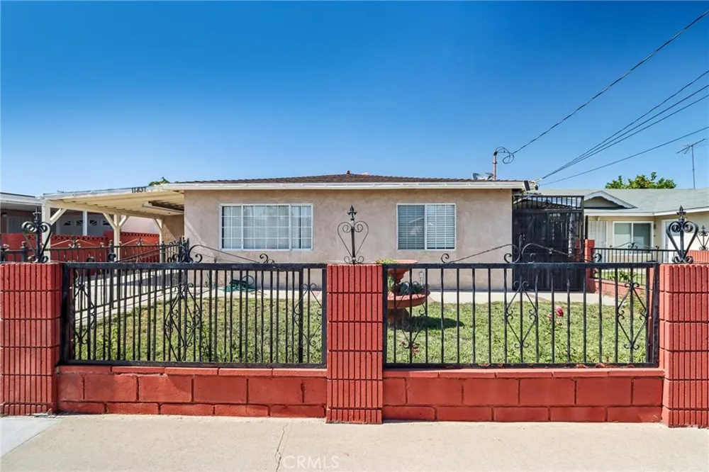 11837 161st Norwalk, CA 90650