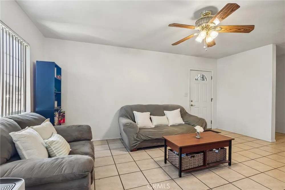 11837 161st Norwalk, CA 90650