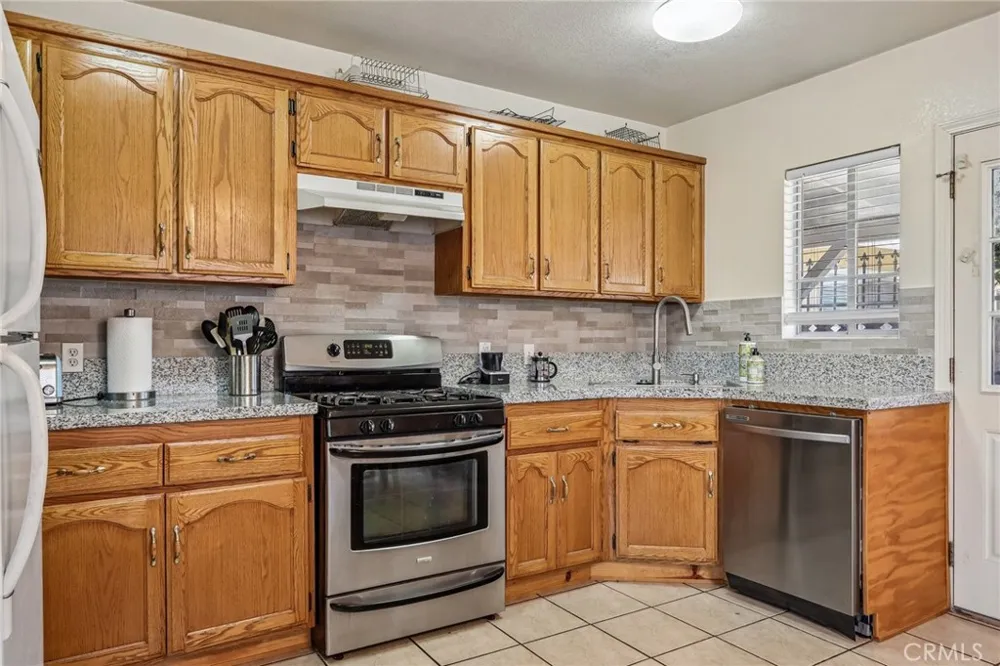 11837 161st Norwalk, CA 90650