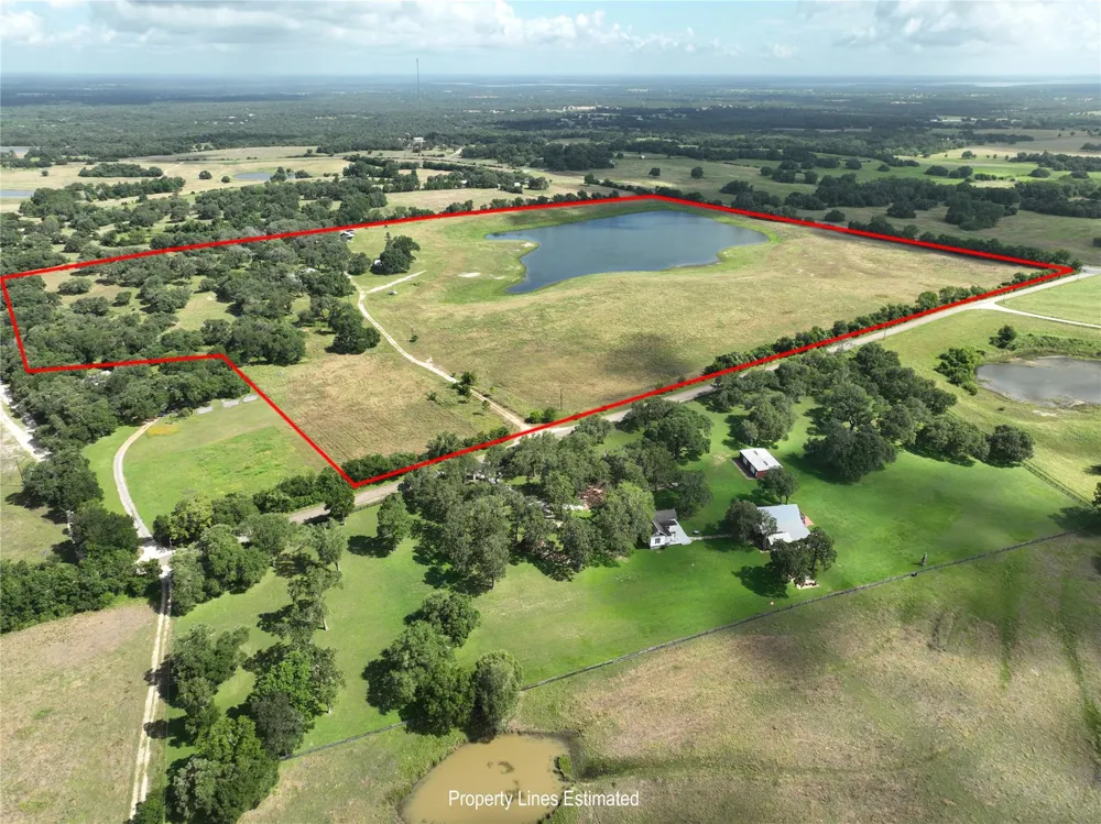 10100 Harmon School Road Burton, TX 77835