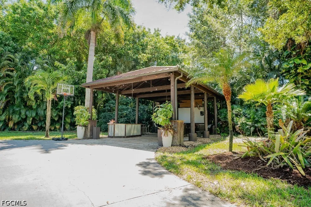 Dogwood Way Naples, FL 34116