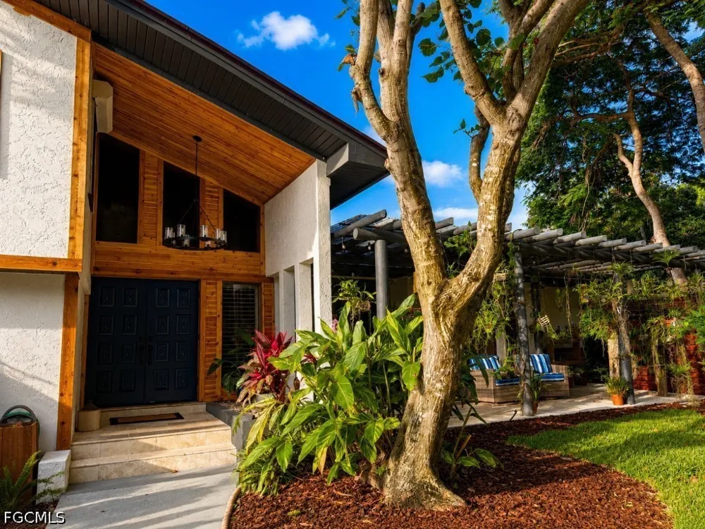 Dogwood Way Naples, FL 34116