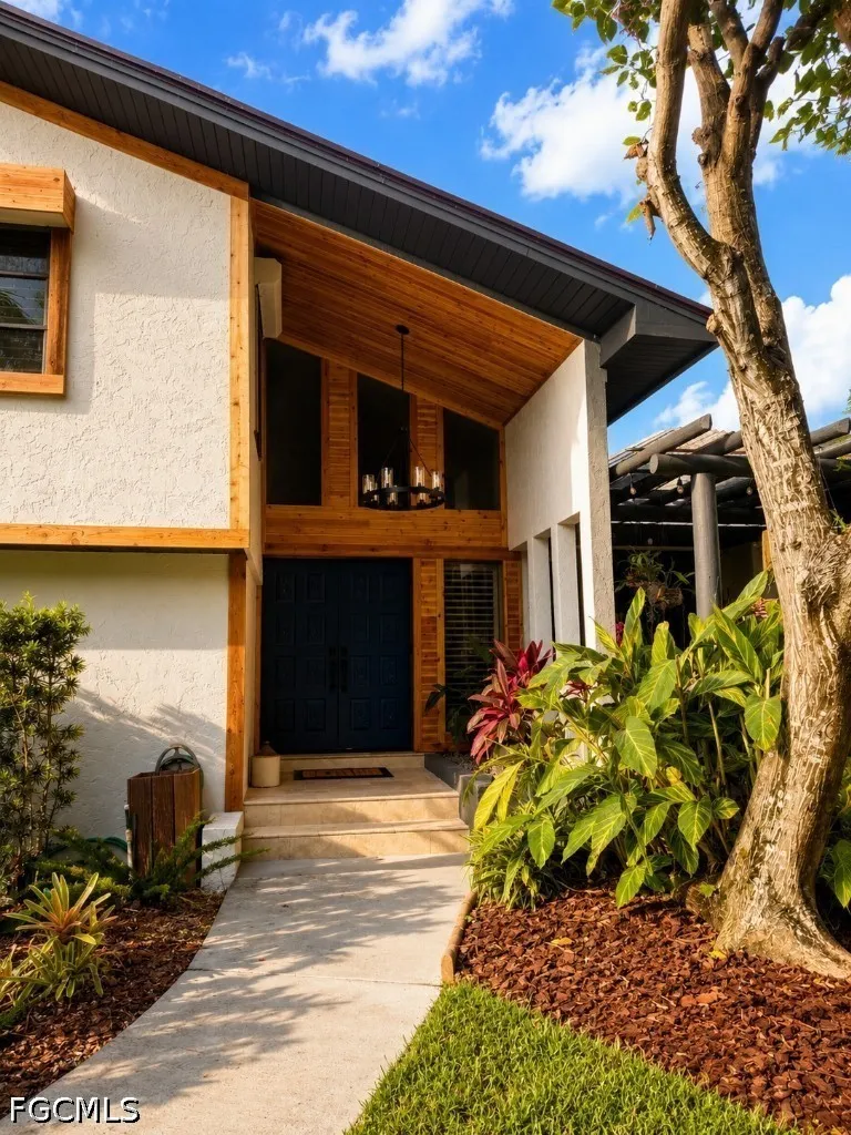 Dogwood Way Naples, FL 34116
