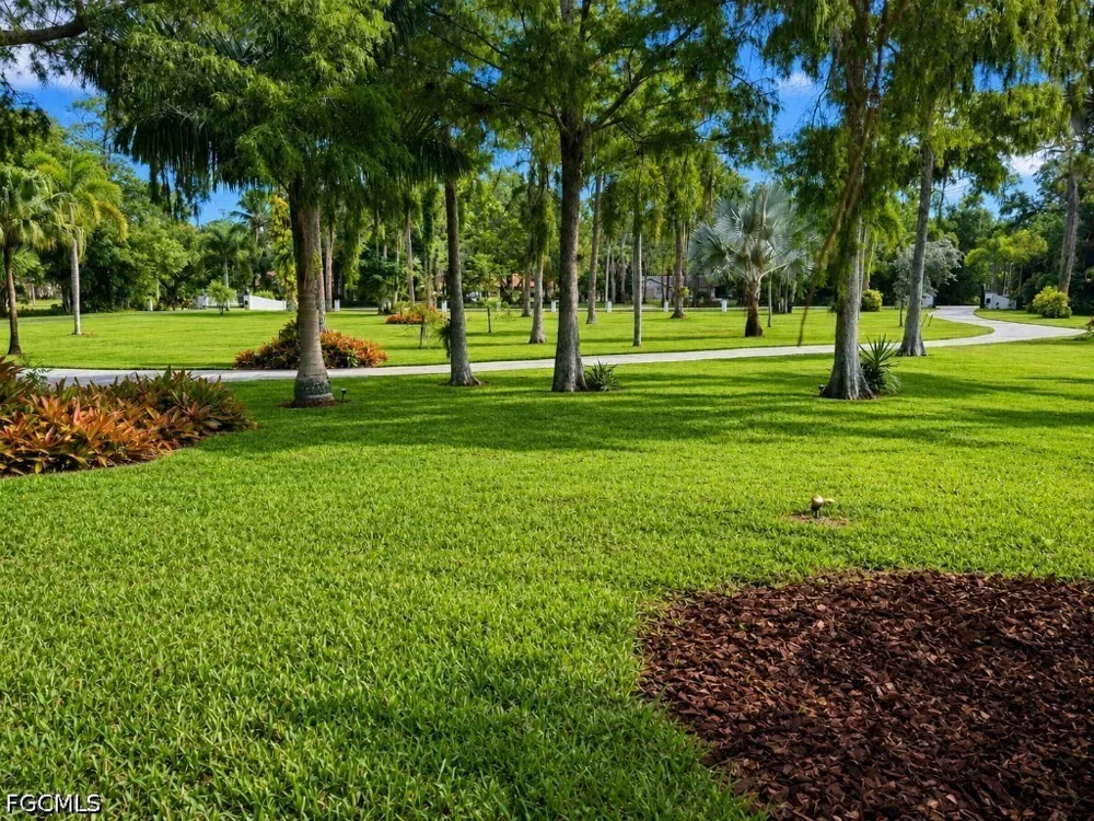 Dogwood Way Naples, FL 34116