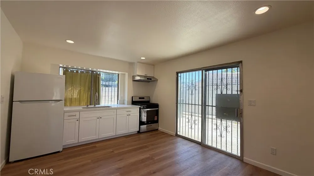 303 New Avenue #B Monterey Park, CA 91755