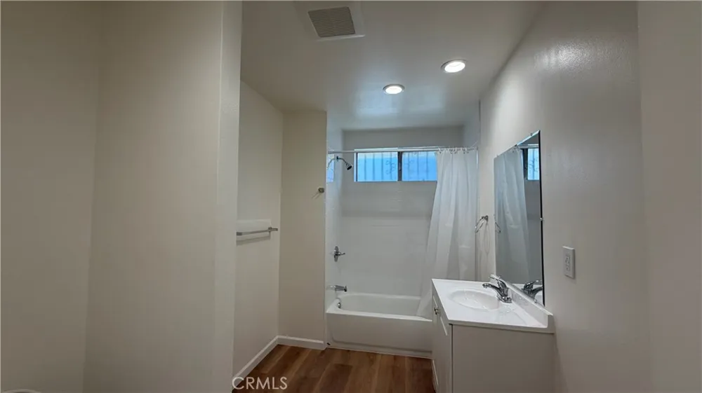 303 New Avenue #B Monterey Park, CA 91755