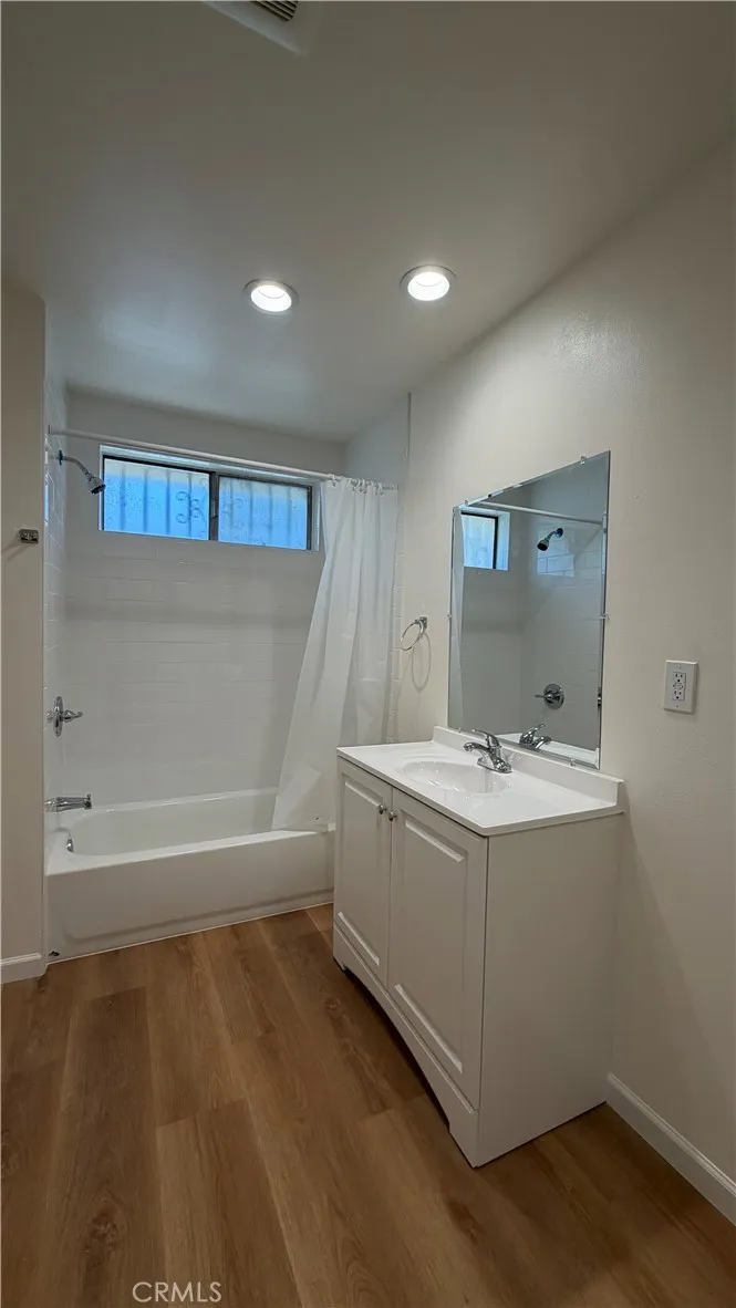 303 New Avenue #B Monterey Park, CA 91755