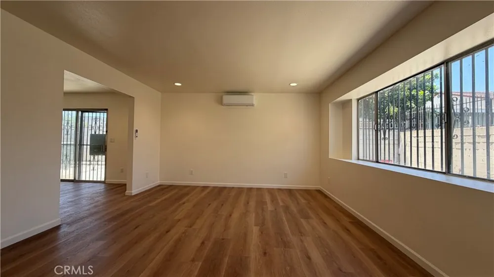303 New Avenue #B Monterey Park, CA 91755