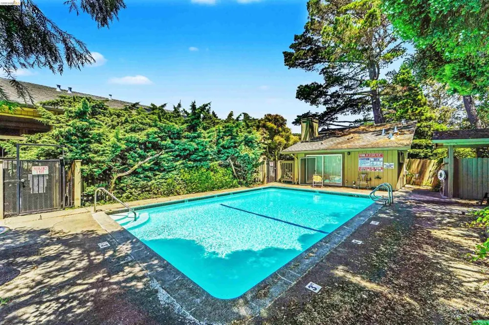 4186 San Pablo Dam Rd #A El Sobrante, CA 94803