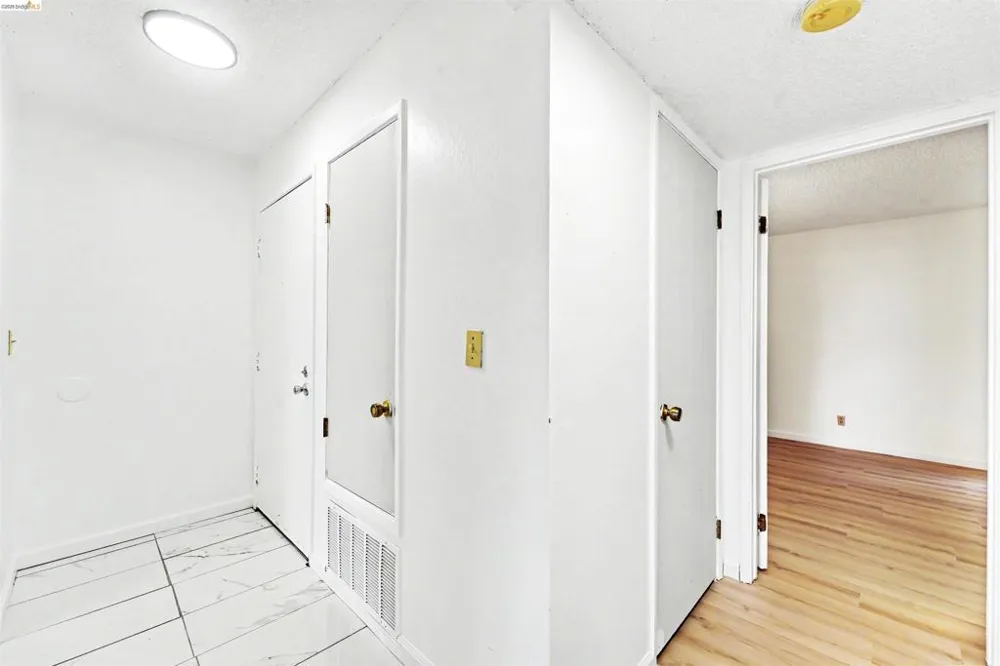 4186 San Pablo Dam Rd #A El Sobrante, CA 94803