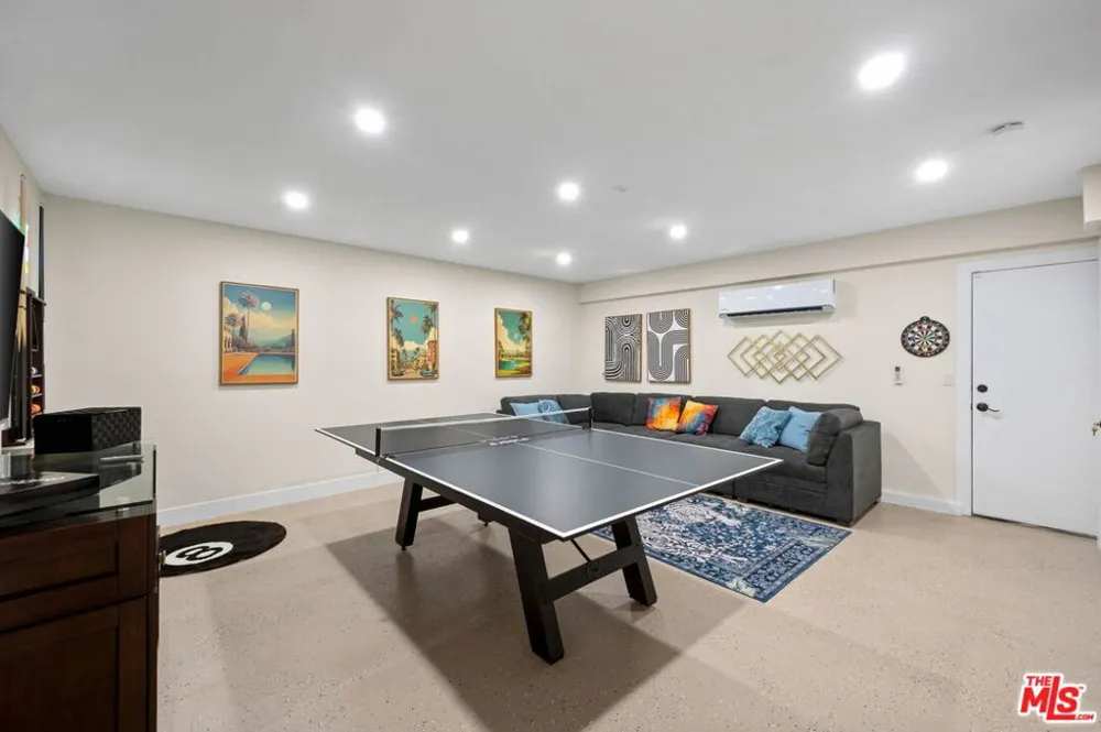 3260 N Avenida San Gabriel Rd Palm Springs, CA 92262