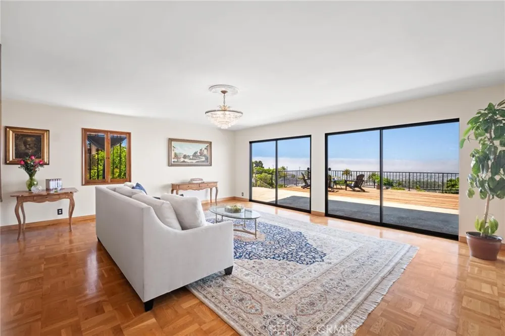5427 Elmbank Road Rancho Palos Verdes, CA 90275