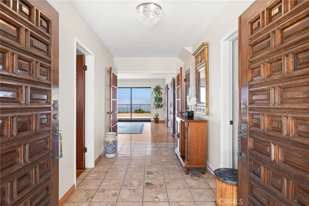 5427 Elmbank Road Rancho Palos Verdes, CA 90275