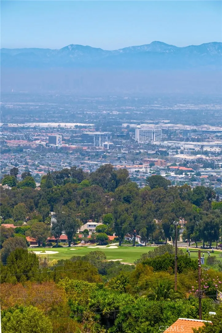 5427 Elmbank Road Rancho Palos Verdes, CA 90275