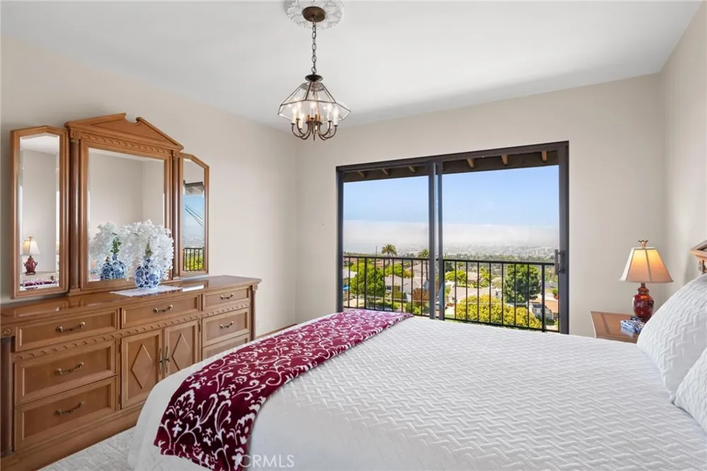 5427 Elmbank Road Rancho Palos Verdes, CA 90275
