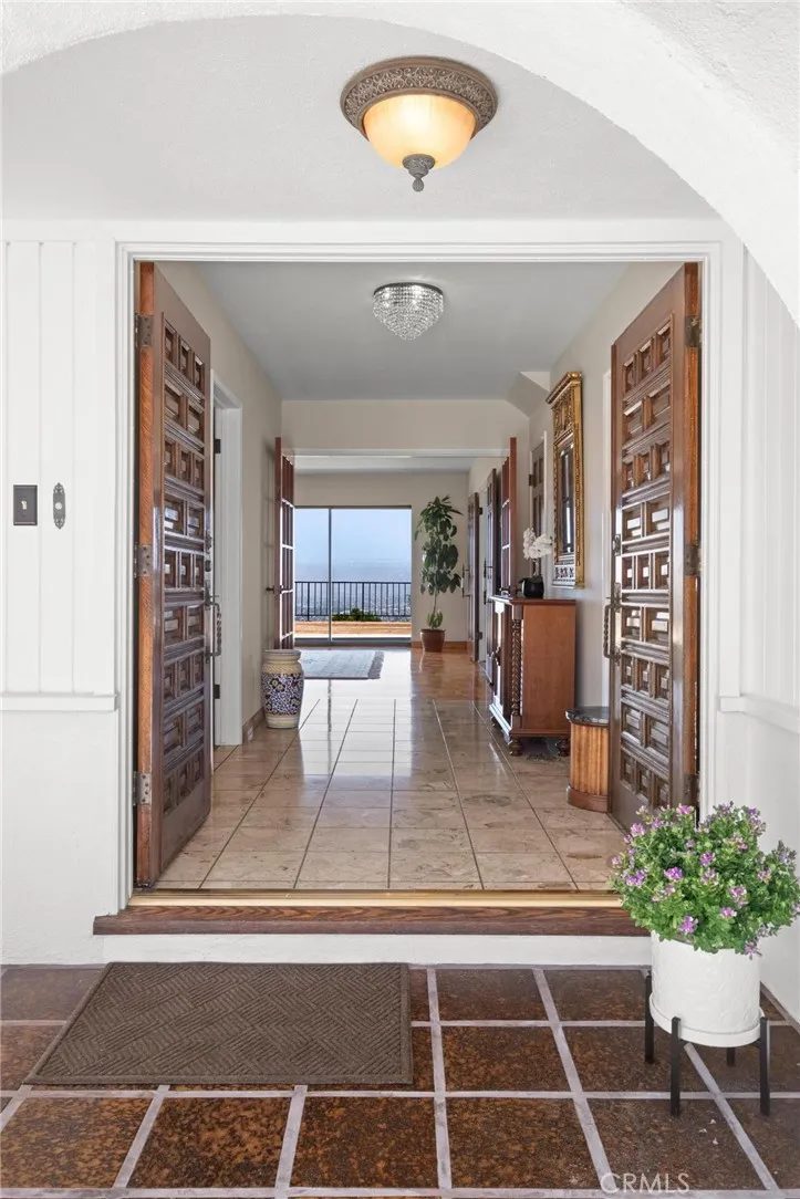 5427 Elmbank Road Rancho Palos Verdes, CA 90275
