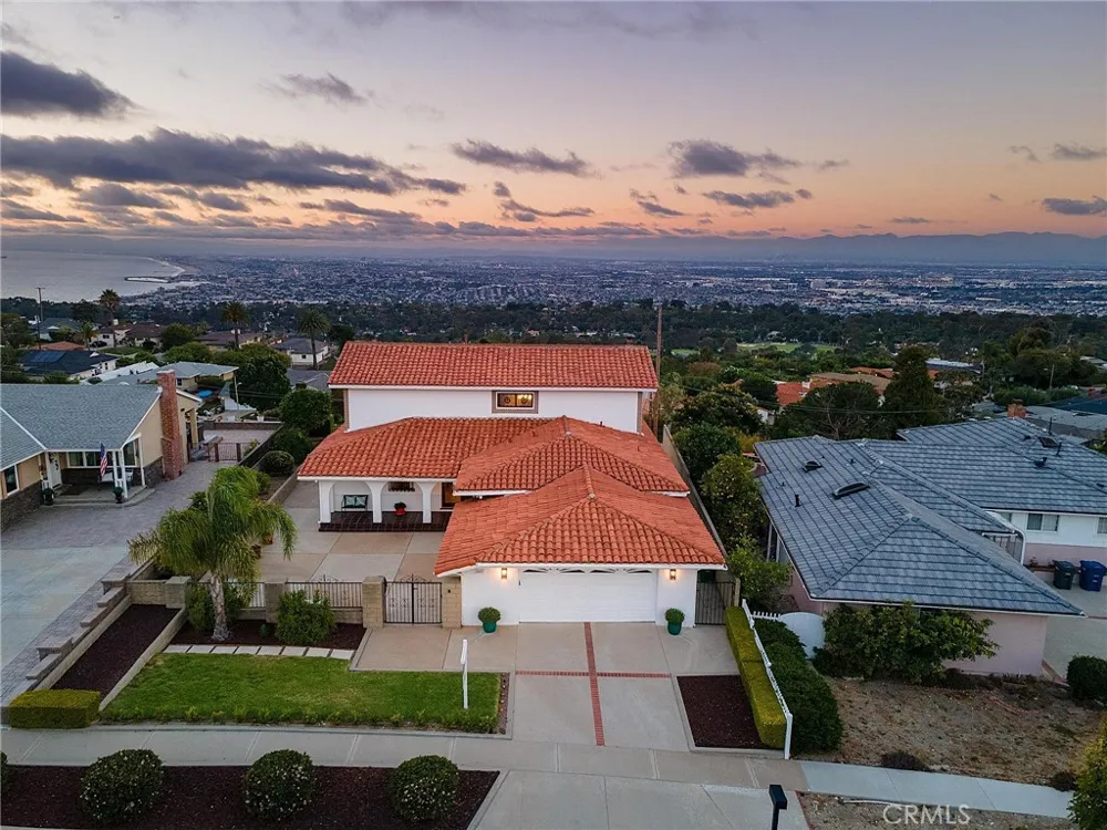 5427 Elmbank Road Rancho Palos Verdes, CA 90275