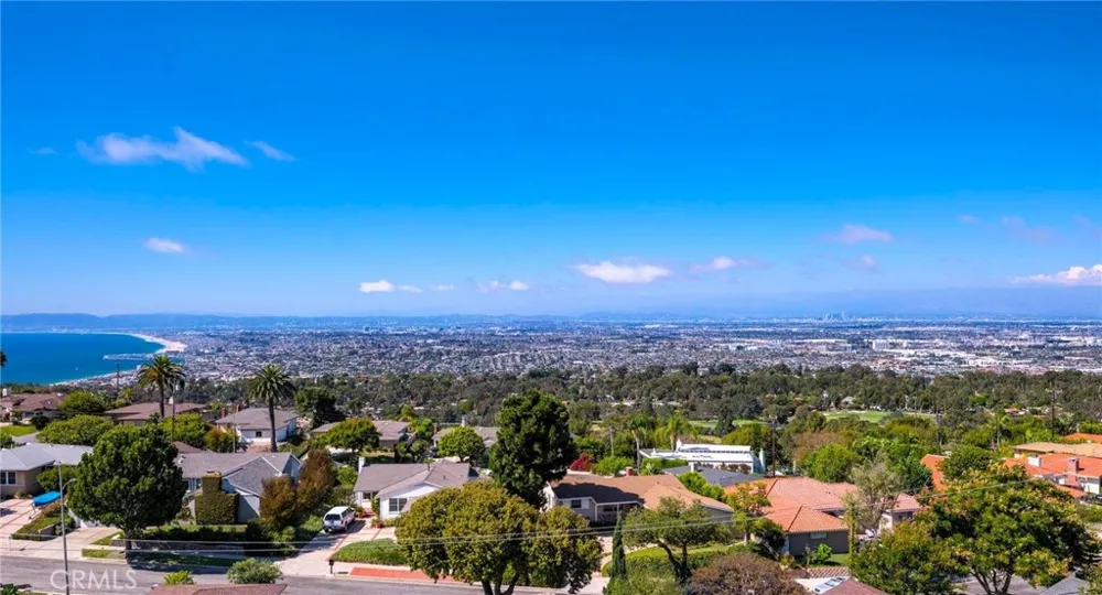 5427 Elmbank Road Rancho Palos Verdes, CA 90275