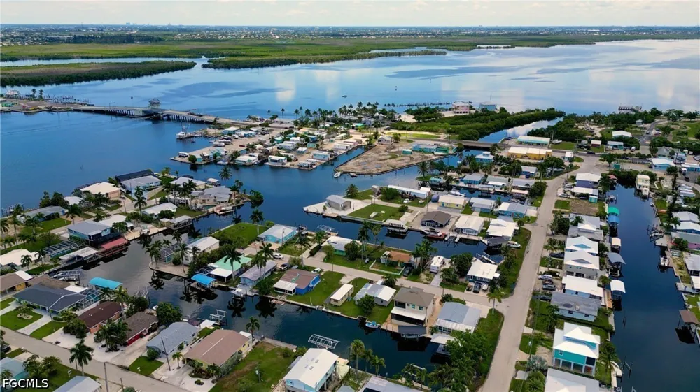 Cay Cove Matlacha, FL 33993