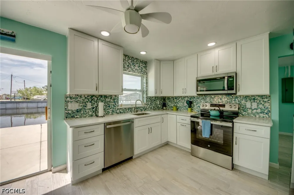 Cay Cove Matlacha, FL 33993