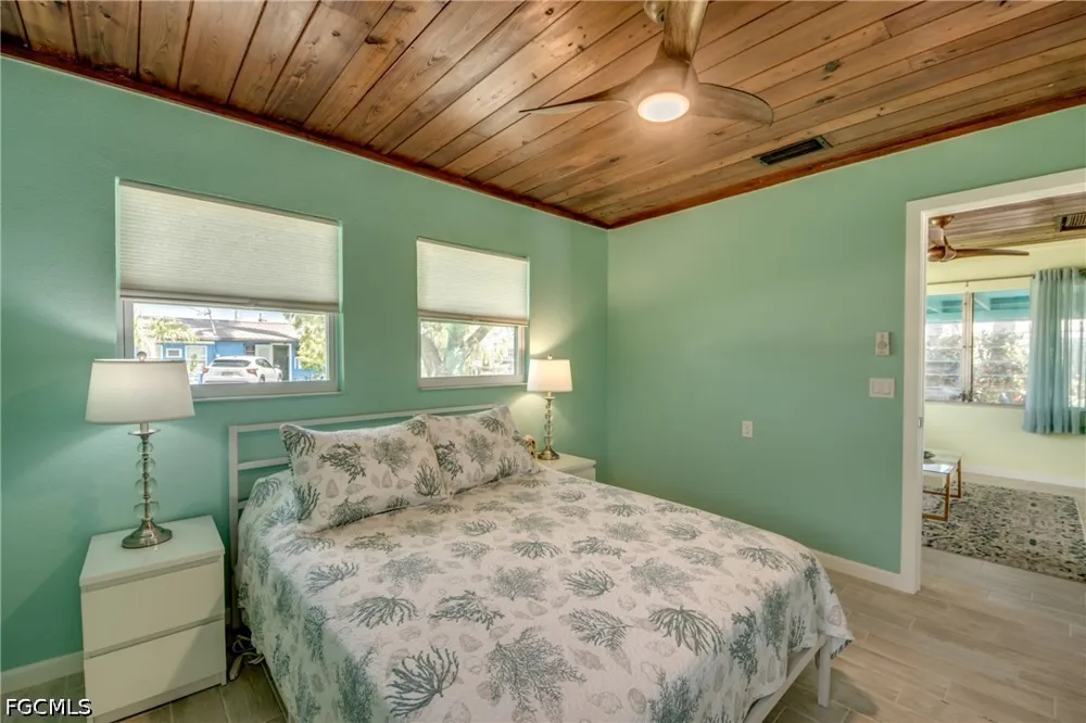 Cay Cove Matlacha, FL 33993