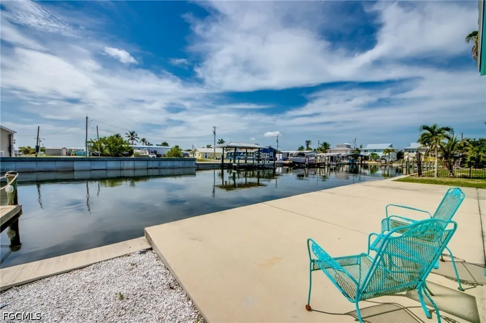 Cay Cove Matlacha, FL 33993