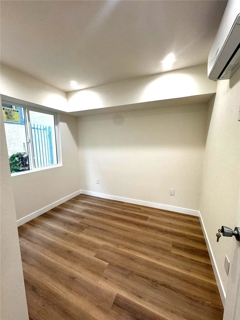702 Garey Pomona, CA 91767