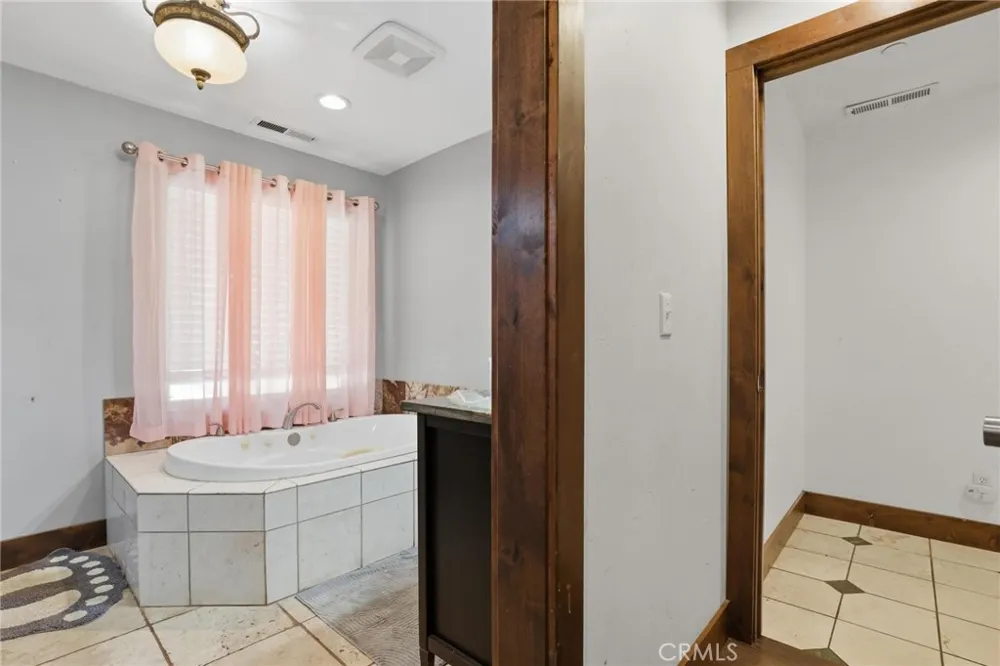 40 White Fir Oroville, CA 95966
