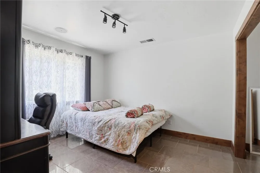 40 White Fir Oroville, CA 95966