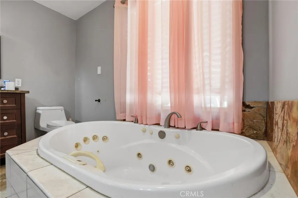 40 White Fir Oroville, CA 95966