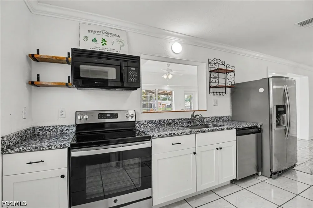 Estate Drive North Fort Myers, FL 33917