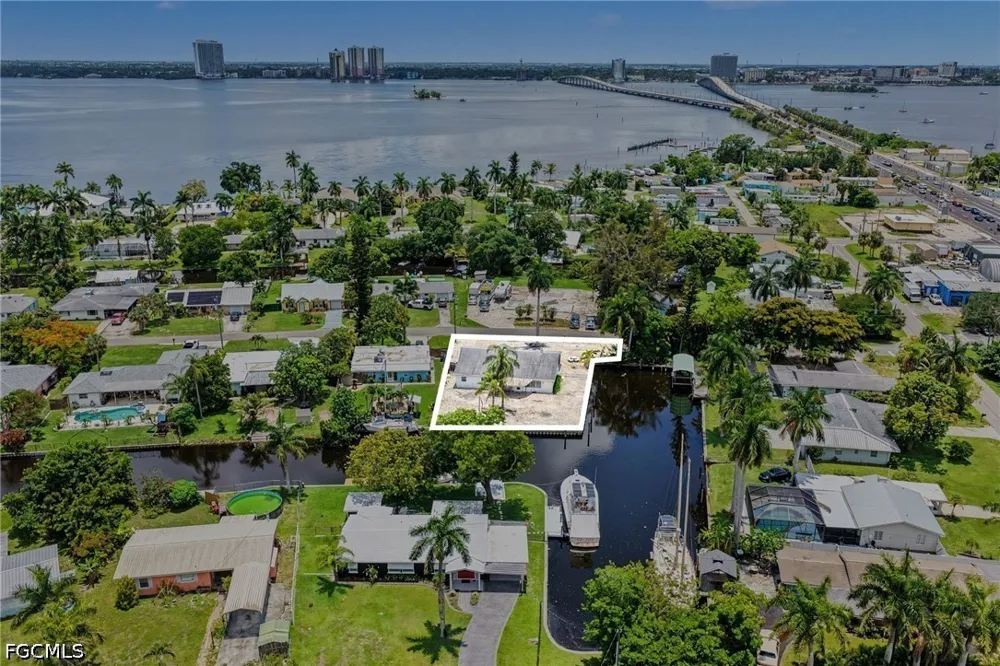 Estate Drive North Fort Myers, FL 33917