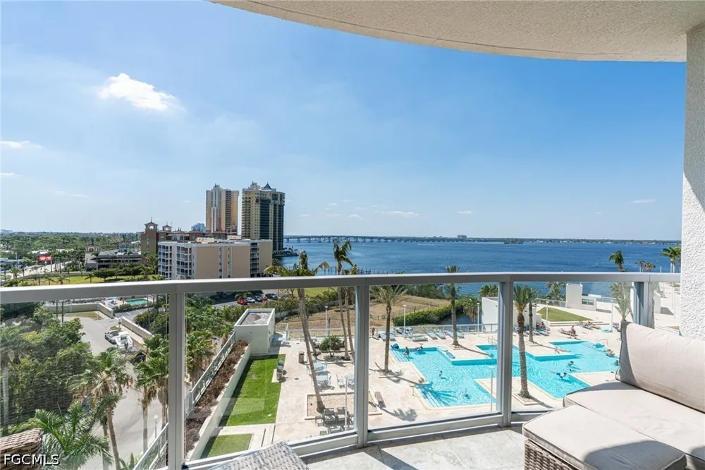 Oasis Grand Boulevard #801 Fort Myers, FL 33916