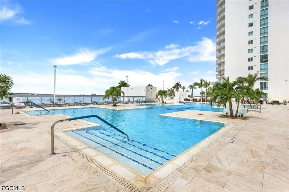 Oasis Grand Boulevard #801 Fort Myers, FL 33916