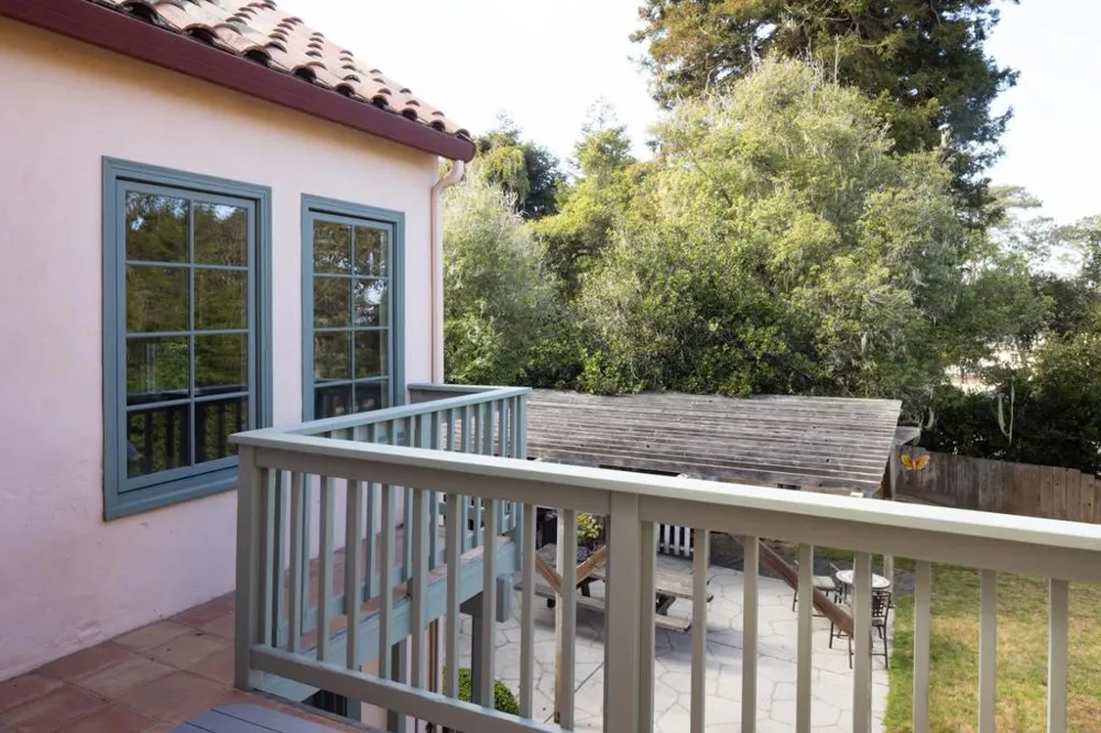 938 Lighthouse Avenue Pacific Grove, CA 93950