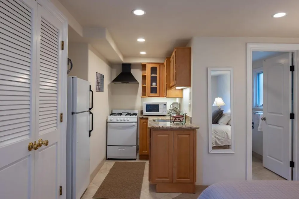 938 Lighthouse Avenue Pacific Grove, CA 93950