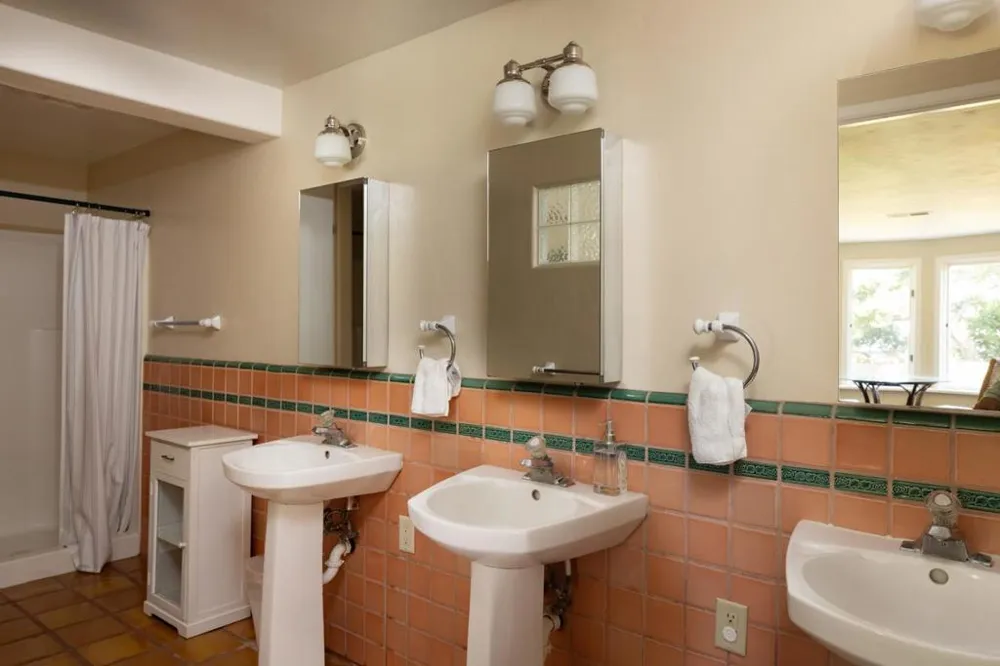 938 Lighthouse Avenue Pacific Grove, CA 93950