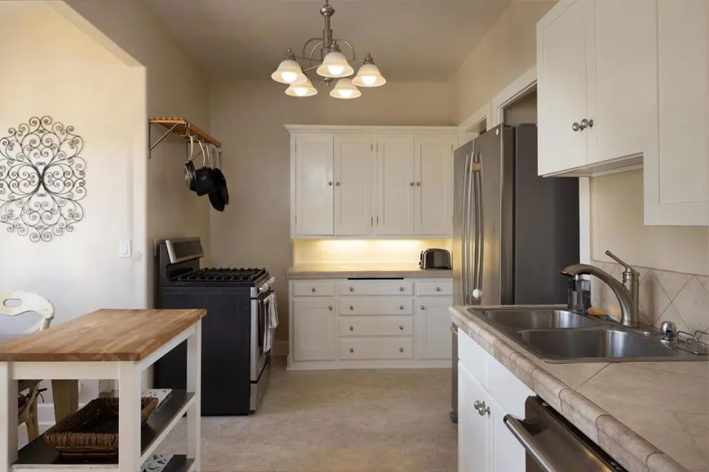 938 Lighthouse Avenue Pacific Grove, CA 93950