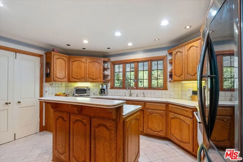12 Woodlyn Lane Bradbury, CA 91008