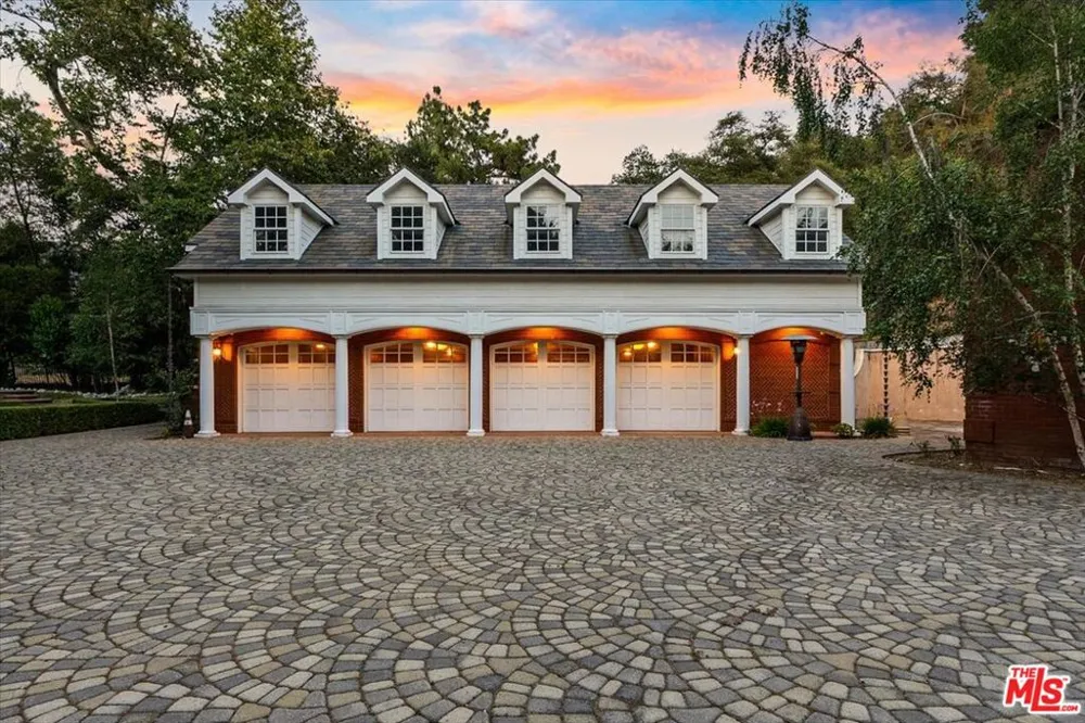 12 Woodlyn Lane Bradbury, CA 91008