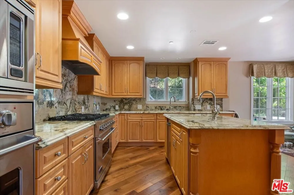 12 Woodlyn Lane Bradbury, CA 91008