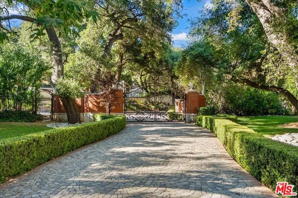 12 Woodlyn Lane Bradbury, CA 91008