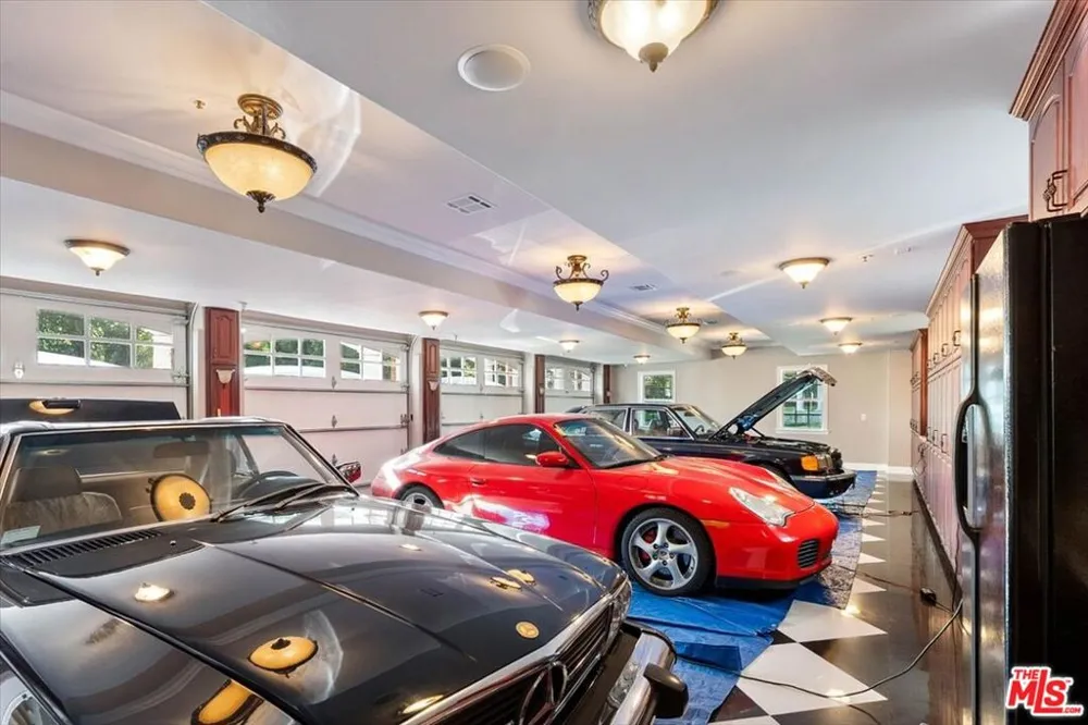 12 Woodlyn Lane Bradbury, CA 91008