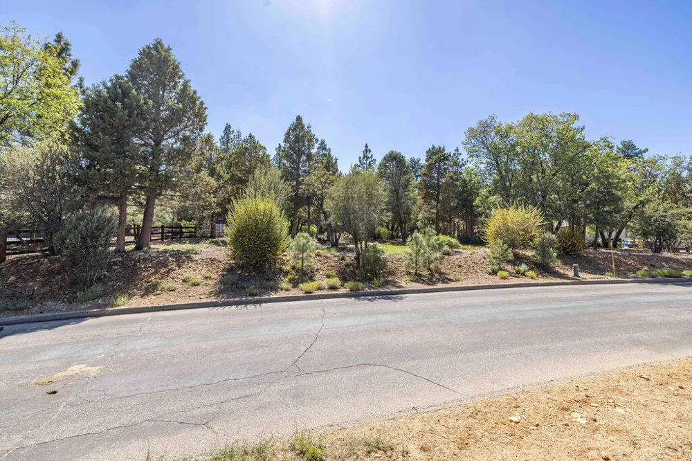 655 Cedar Glen Drive Big Bear, CA 92314
