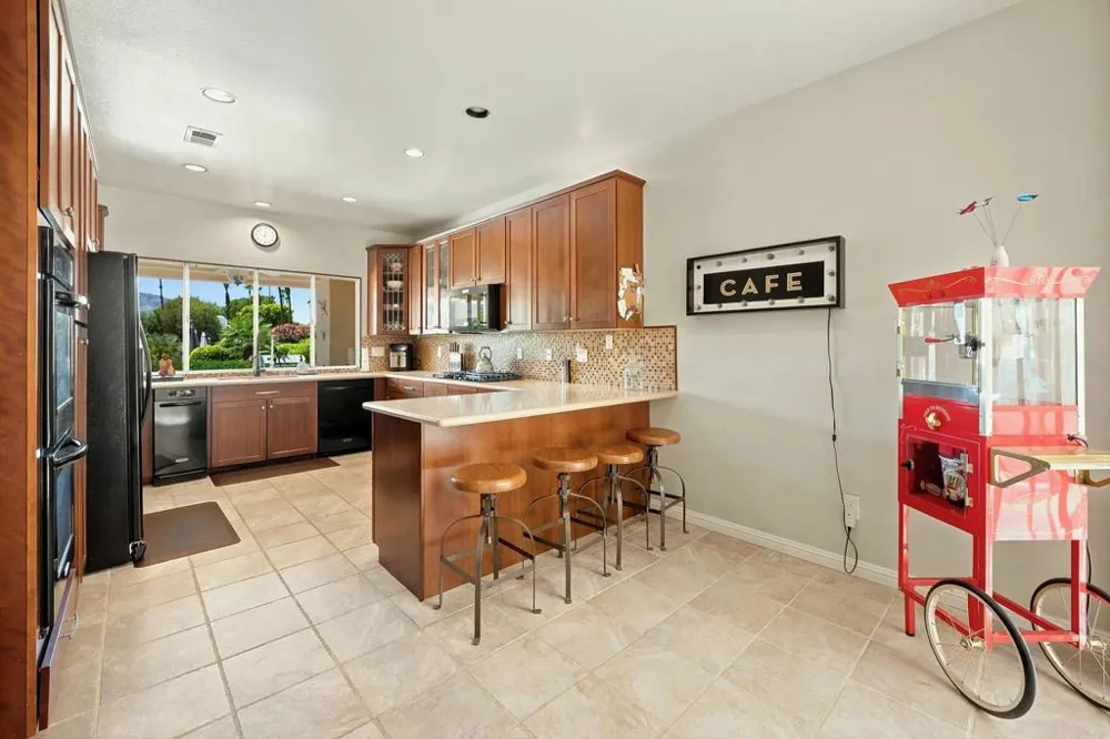 138 Lake Shore Drive Rancho Mirage, CA 92270