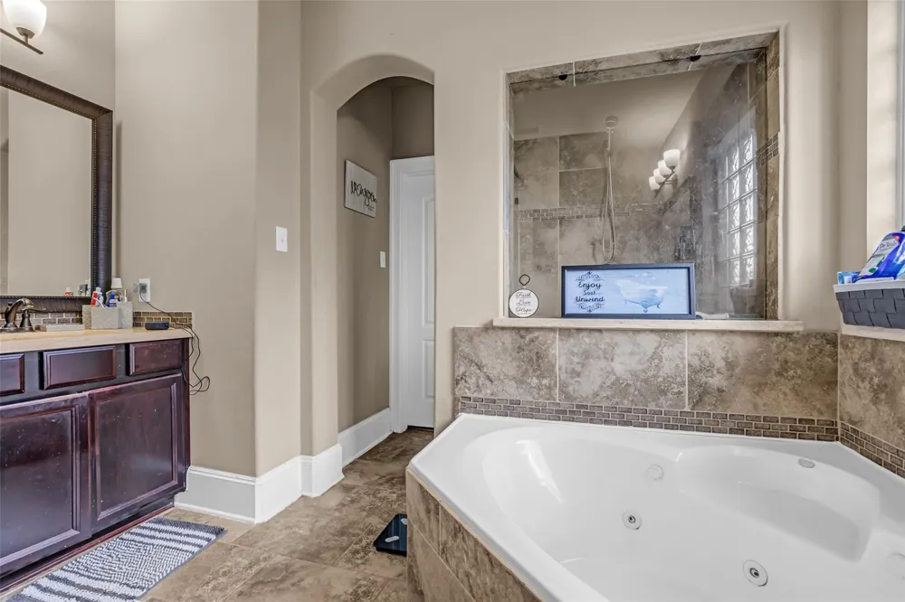 26117 Gallant Knight Lane Kingwood, TX 77339